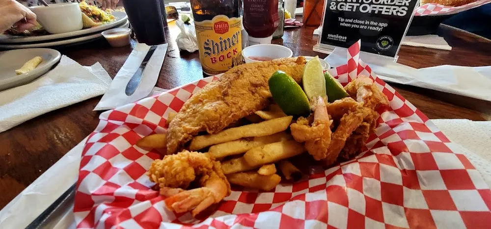 Fish & Shrimp Basket